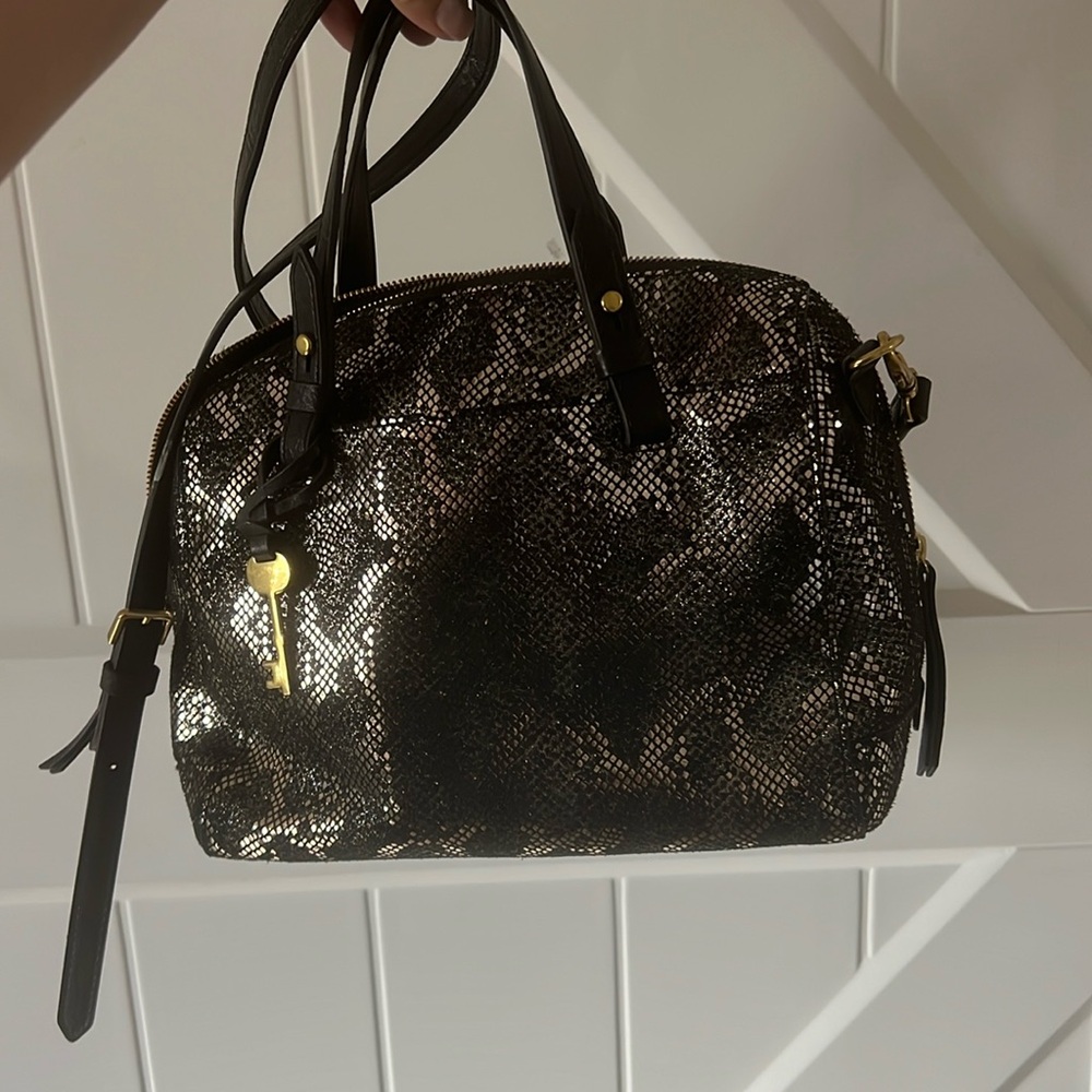 Fossil bag
